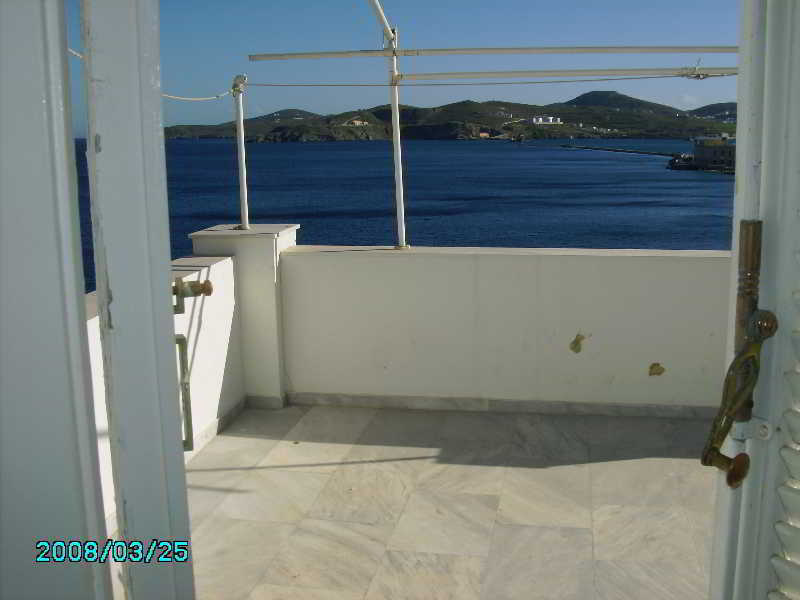 Sea Colours Rooms & Apartments Ermoupoli Buitenkant foto